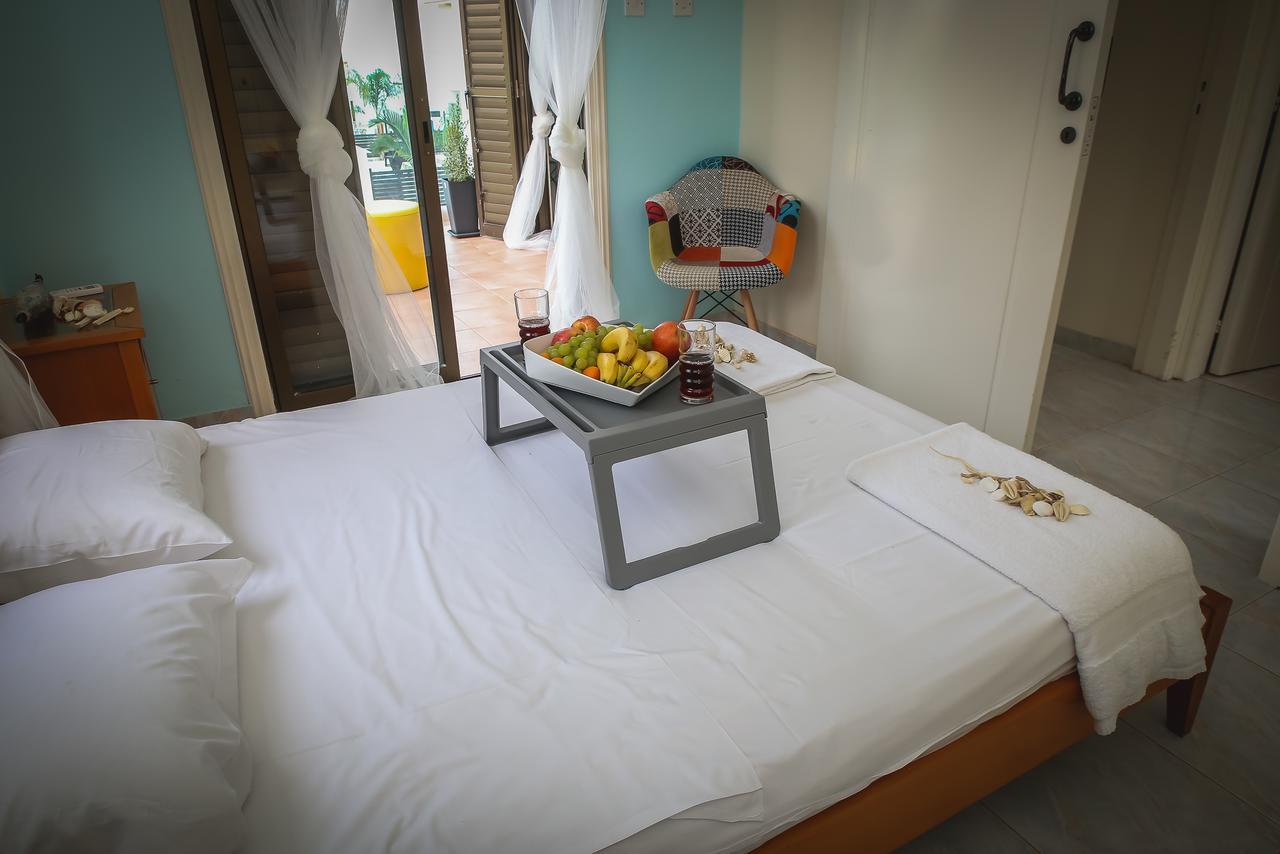 Villa Elena ไอยานาปา ภายนอก รูปภาพ