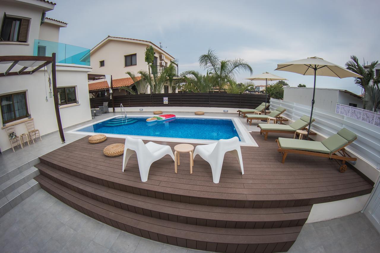 Villa Elena ไอยานาปา ภายนอก รูปภาพ