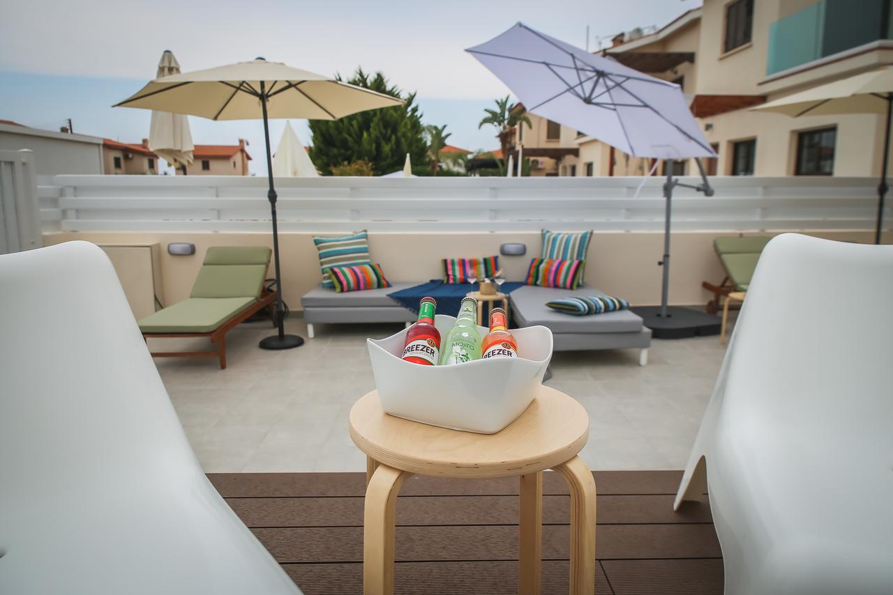 Villa Elena ไอยานาปา ภายนอก รูปภาพ